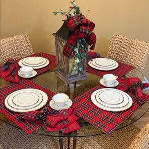 MONTCLAIR BY LENOX TWENTY PIECE SET